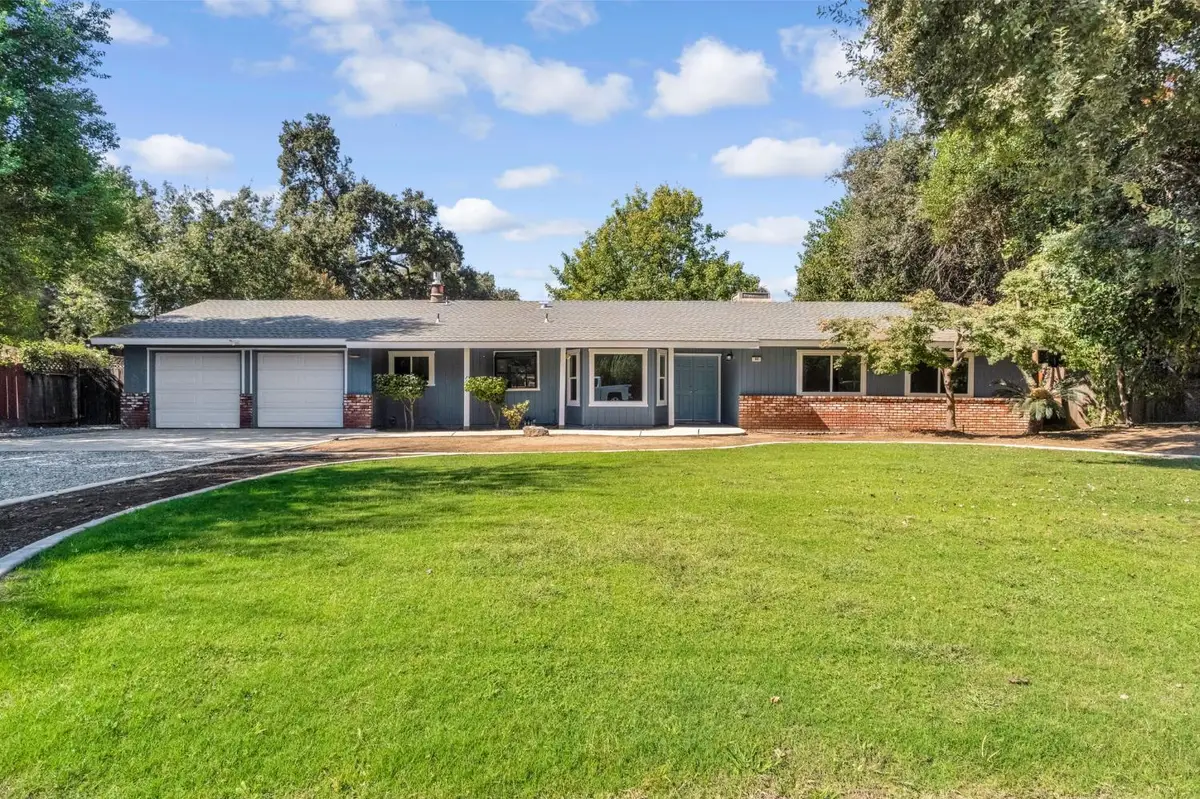 93 Trout Lake Drive, Sanger, CA 93657 - #1