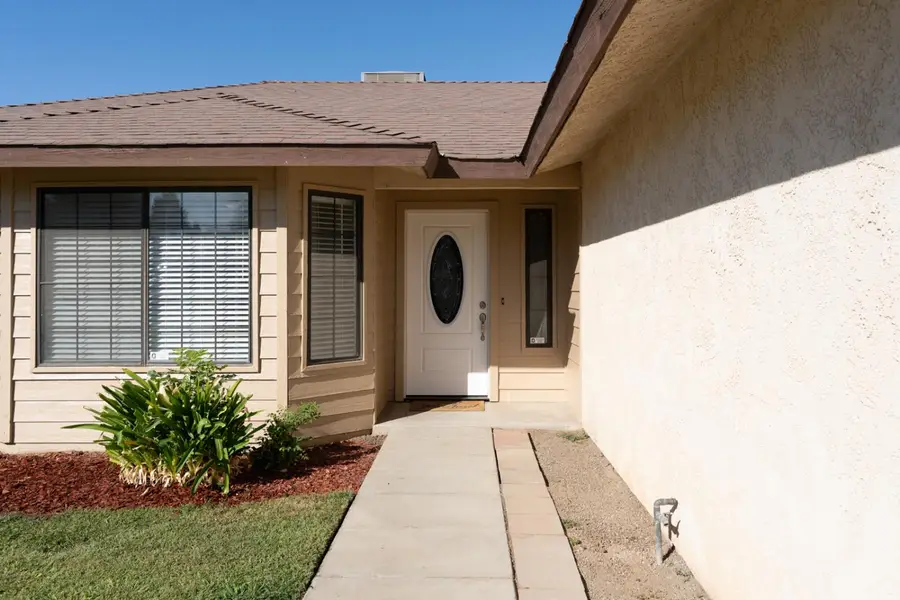 1220 Diamond Way, Madera, CA 93637 - #2