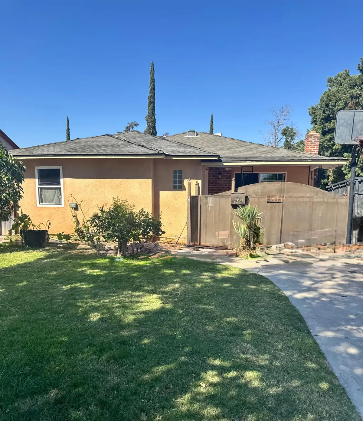 1945 E Cornell Avenue, Fresno, CA 93703 - #1