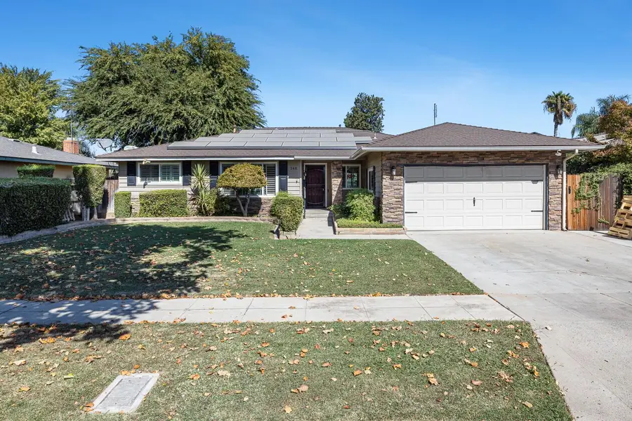 548 E Fremont Avenue, Fresno, CA 93710 - #2