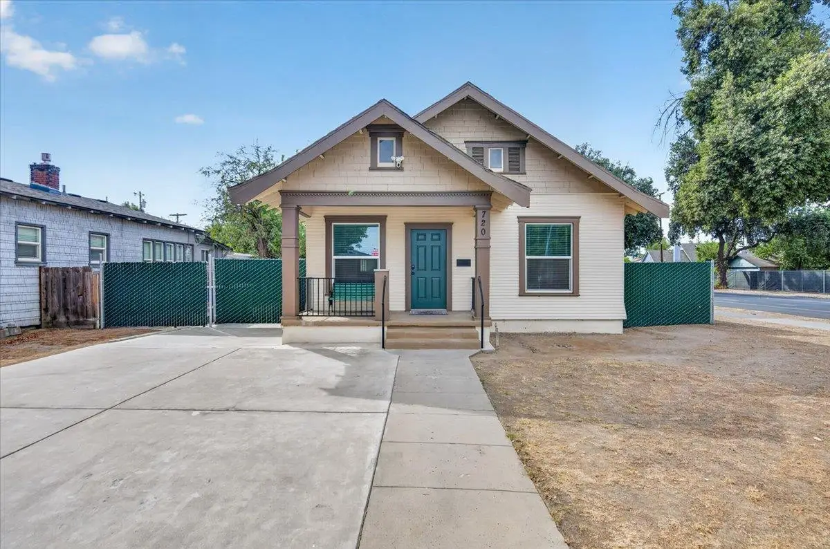 720 E Dudley Avenue, Fresno, CA 93728 - #1