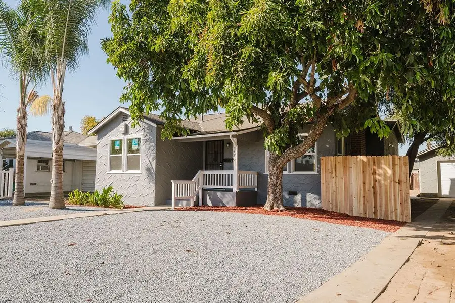 1538 W Cortland Avenue, Fresno, CA 93705 - #3