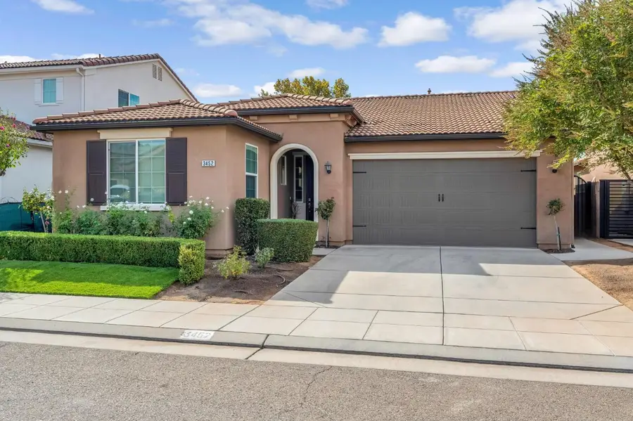 3452 Pontiac Avenue, Clovis, CA 93619 - #3