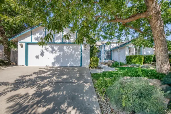 927 Palo Alto Avenue, Clovis, CA 93612