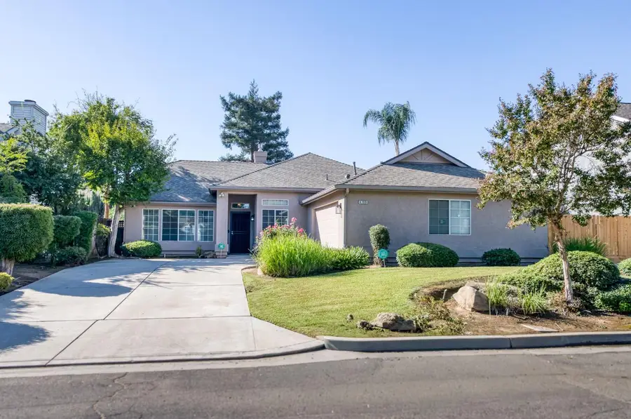 4709 W Bellaire Way, Fresno, CA 93722 - #3