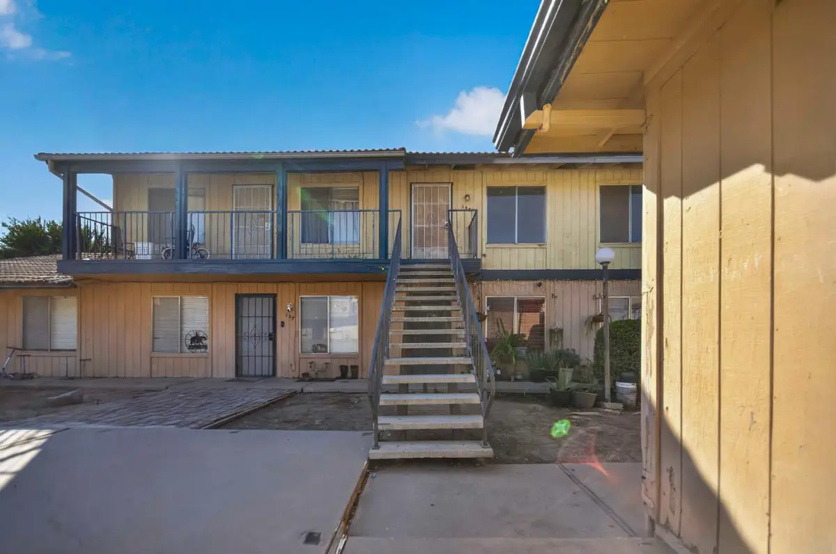 657 W Parlier Avenue #130, Reedley, CA 93654 - #1