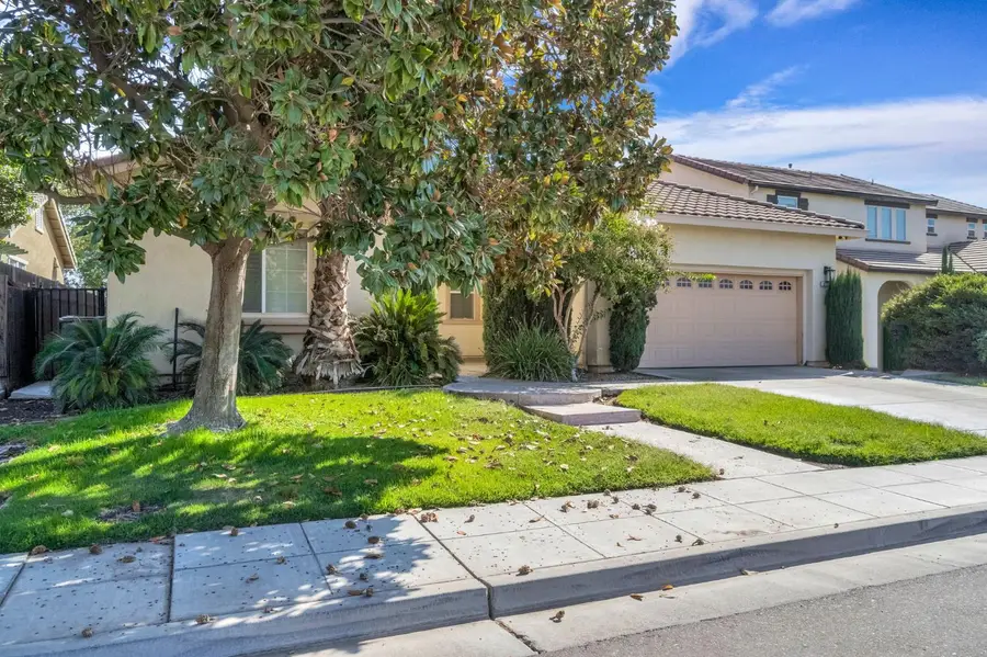277 San Gabriel Drive, Madera, CA 93638 - #2