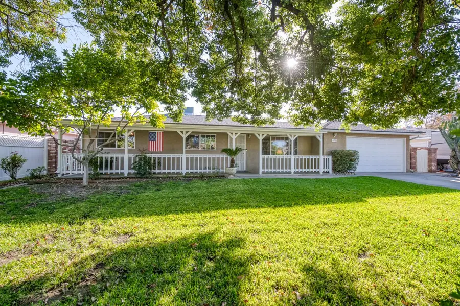 4076 N Argyle Avenue, Fresno, CA 93727 - #2
