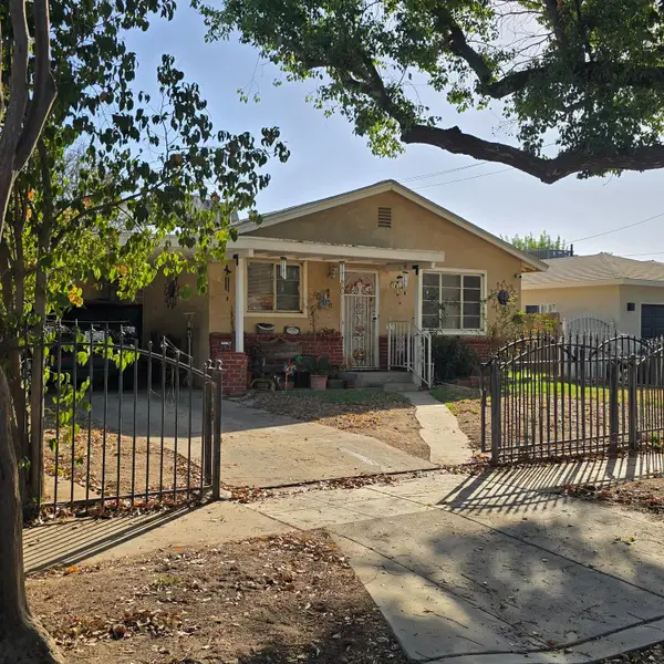 433 W Myers Avenue, Fresno, CA 93706