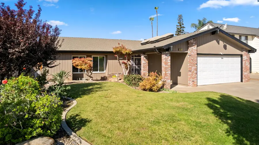 4041 N Babigian Avenue, Fresno, CA 93722 - #2
