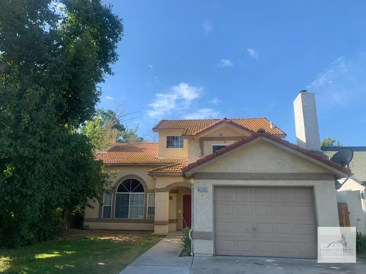 1703 E Eclipse Avenue, Fresno, CA 93720 - #1