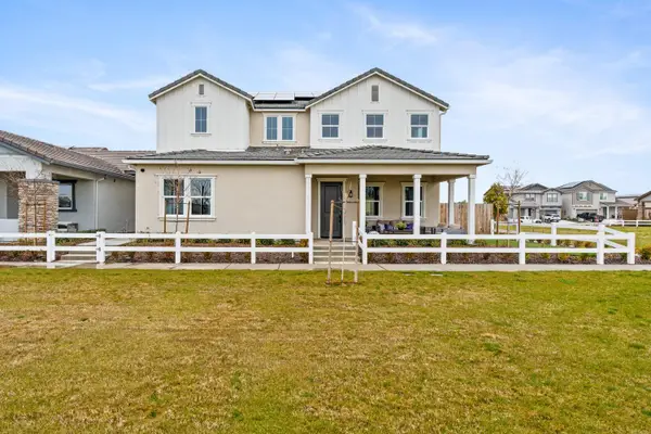 974 Dana Lane W, Madera, CA 93636