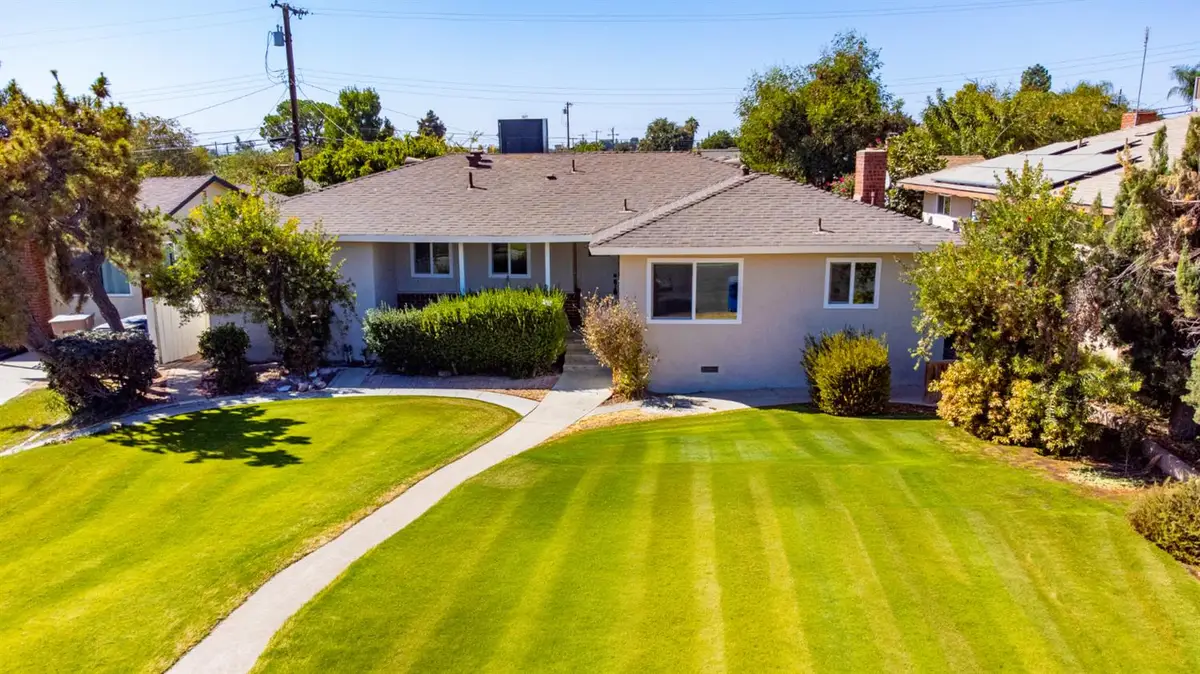 3208 Hollins Street, Bakersfield, CA 93305 - #1