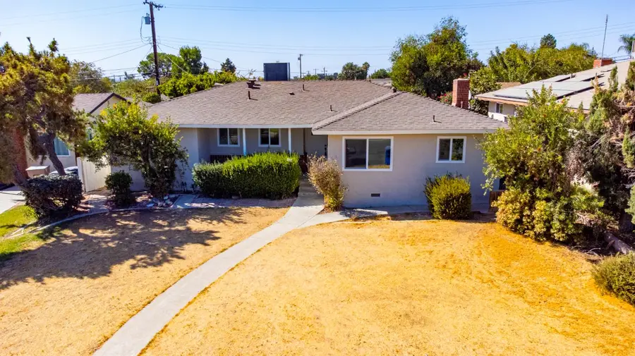 3208 Hollins Street, Bakersfield, CA 93305 - #2