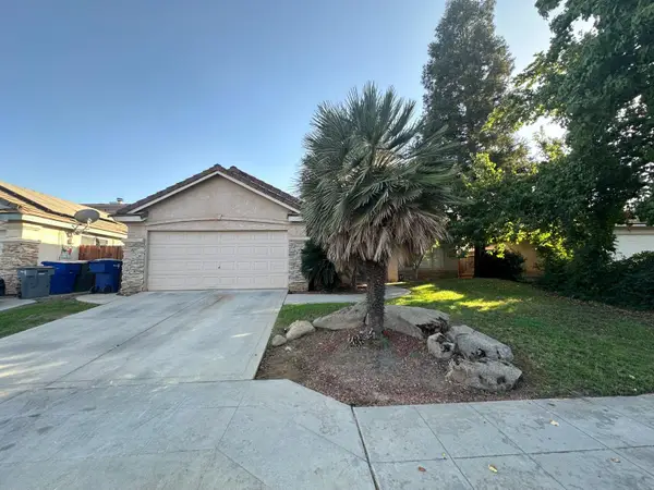 2167 E Muir Field Drive, Fresno, CA 93730