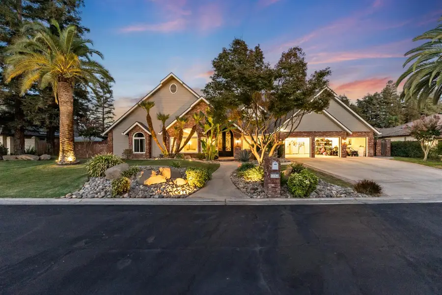 6054 N Woodson Avenue, Fresno, CA 93711 - #2