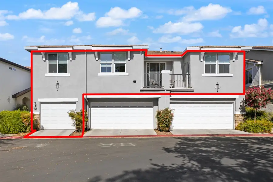 2047 Boccioni Lane, Clovis, CA 93611 - #2