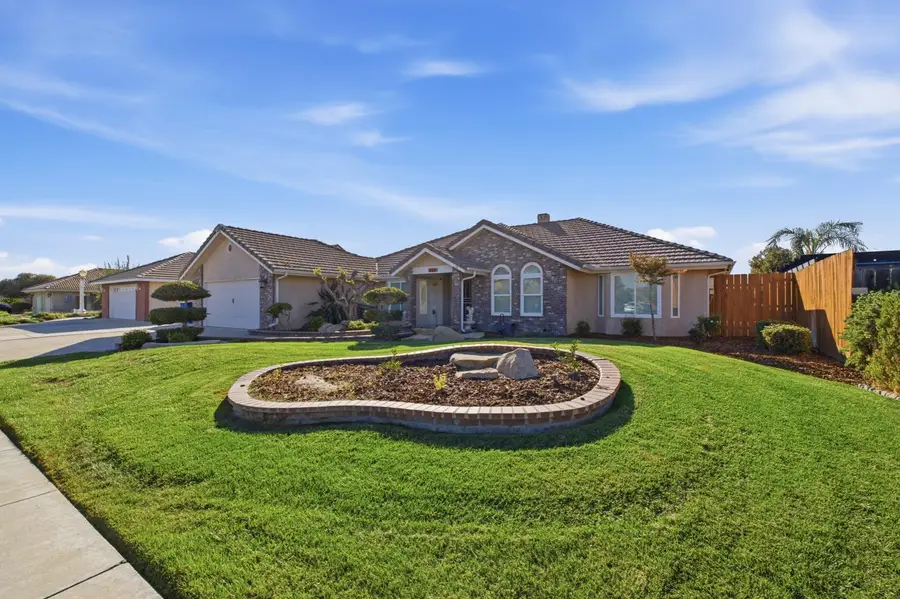 345 S Acacia Drive, Lemoore, CA 93245 - #2