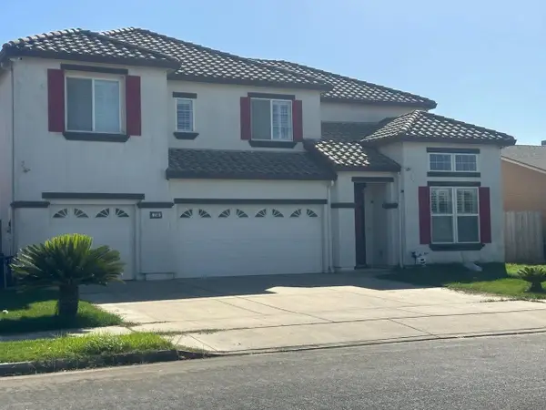 738 W Silvercrest Drive, Lindsay, CA 93247