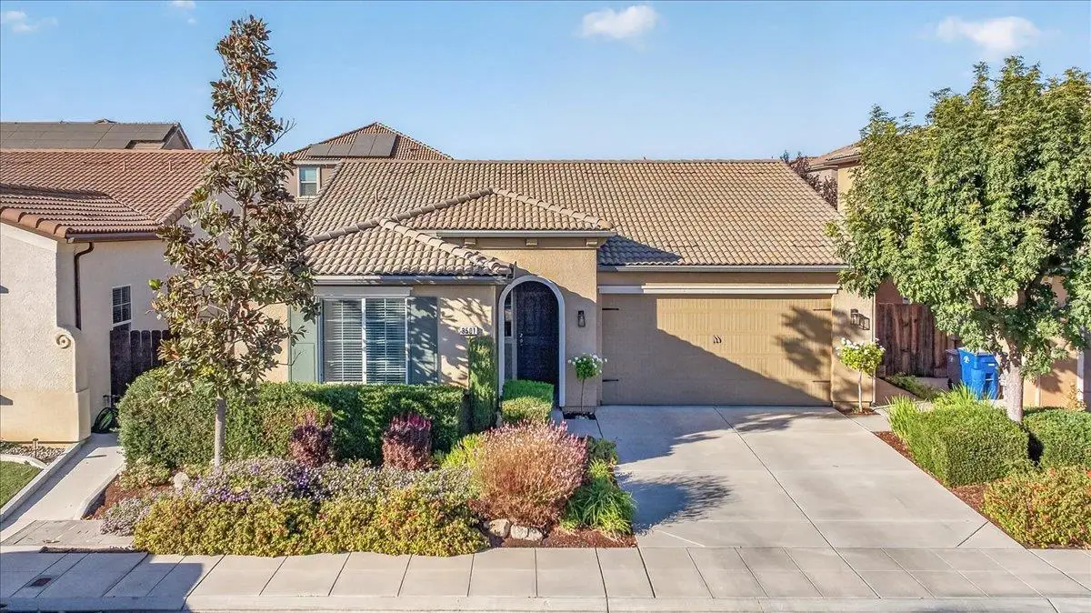 3501 Griffith, Clovis, CA 93619 - #1