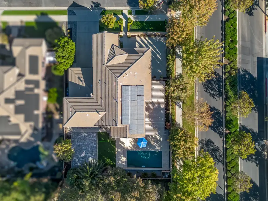1806 N Dara Ave, Clovis, CA 93619 - #3