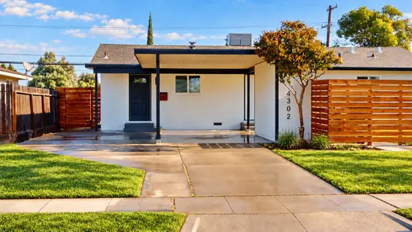 4302 N Holt Avenue, Fresno, CA 93705
