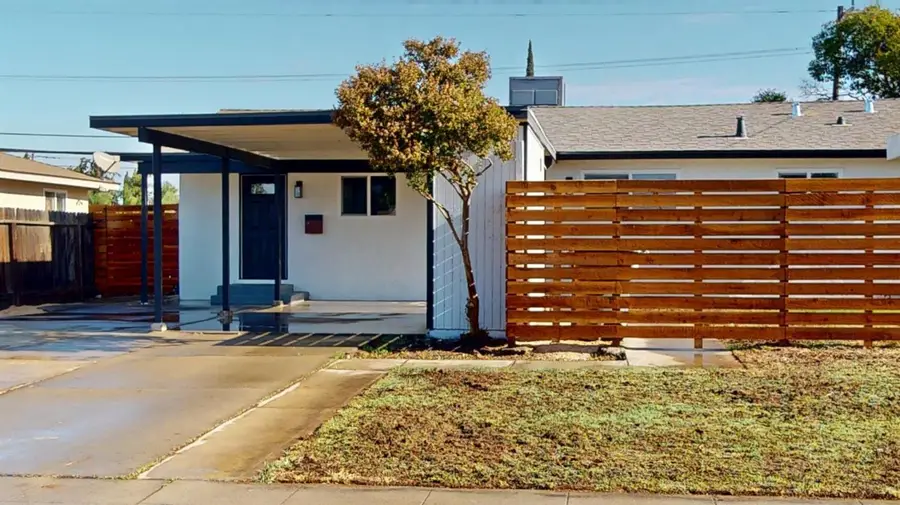 4302 N Holt Avenue, Fresno, CA 93705 - #2