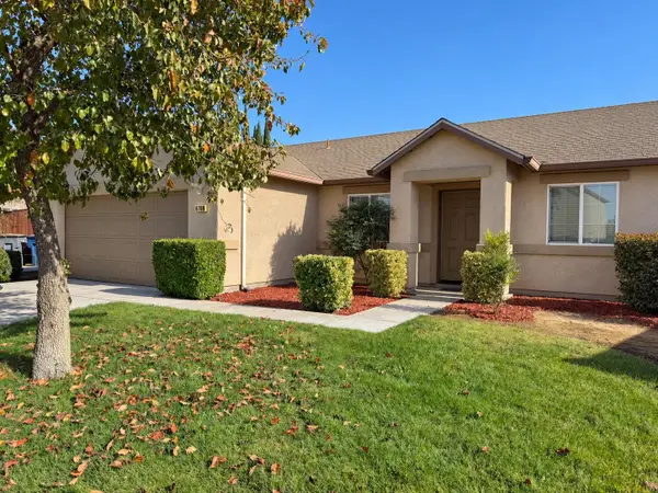 6708 W Acacia Avenue W, Fresno, CA 93723