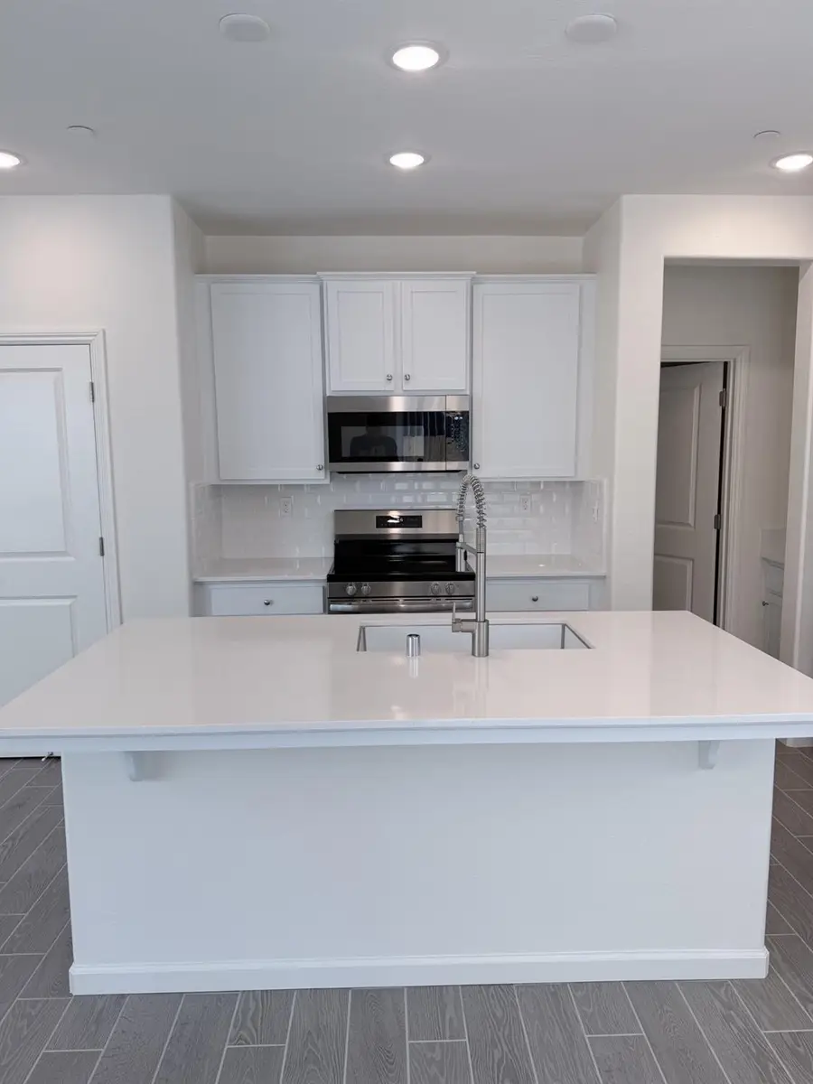 1490 Woodhill Lane, Clovis, CA 93619 - #2