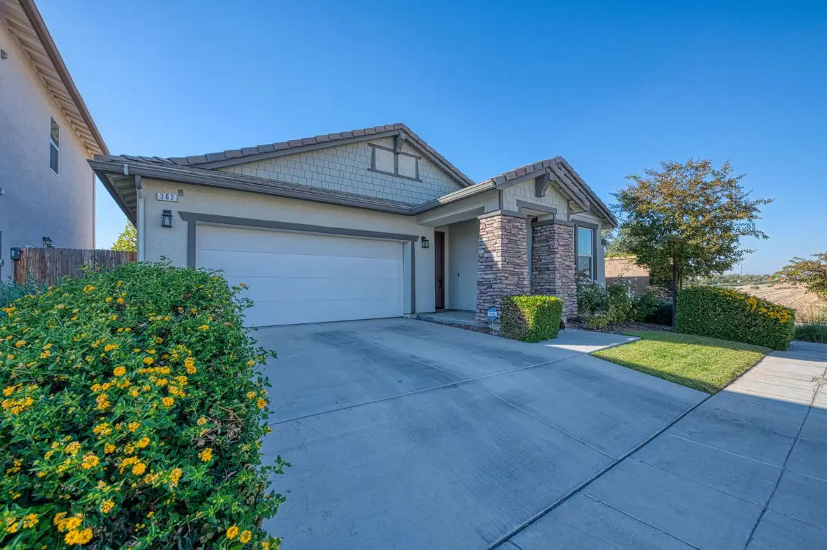 362 Atlantica Drive S, Madera, CA 93636 - #1
