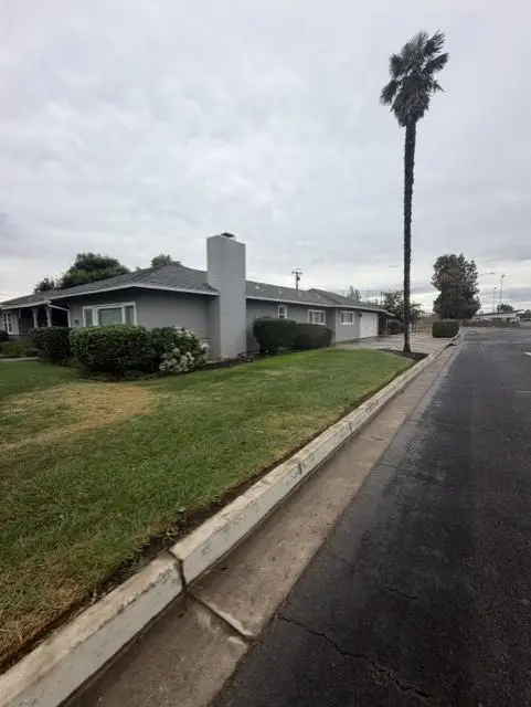 632 Foster, Madera, CA 93637 - #3