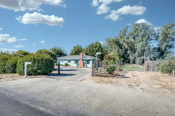 5713 S Academy Avenue, Del Rey, CA 93616