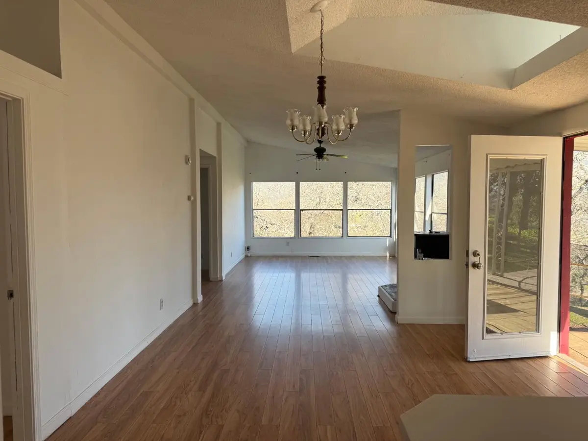 30982 Trimmer Springs Road E, Sanger, CA 93657 - #1