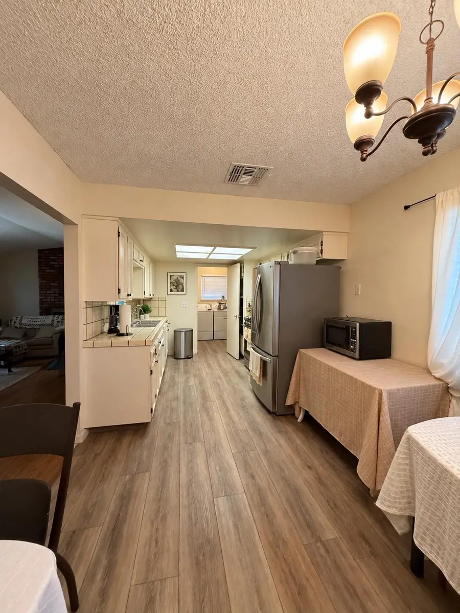 5274 E Balch, Fresno, CA 93727 - #3