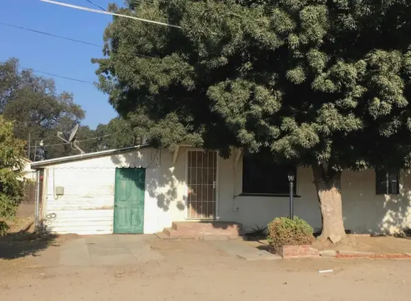 10848 Ambrose Street, Armona, CA 93202