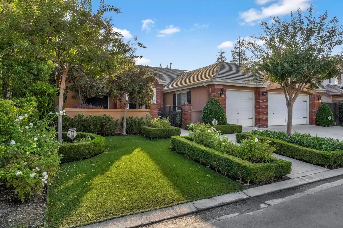 10475 N Pierpont Circle, Fresno, CA 93730 - #1