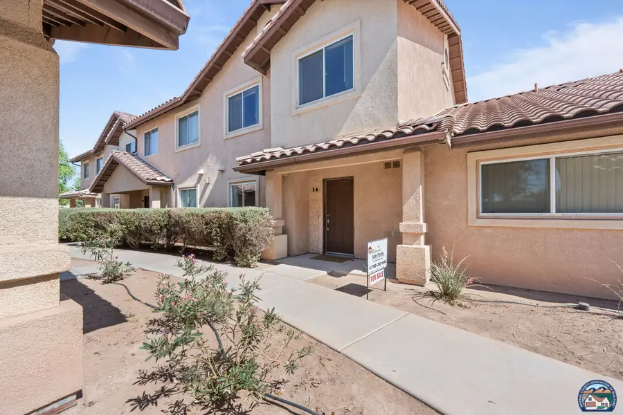 1160 Rosas St, Calexico, CA 92231 - #2