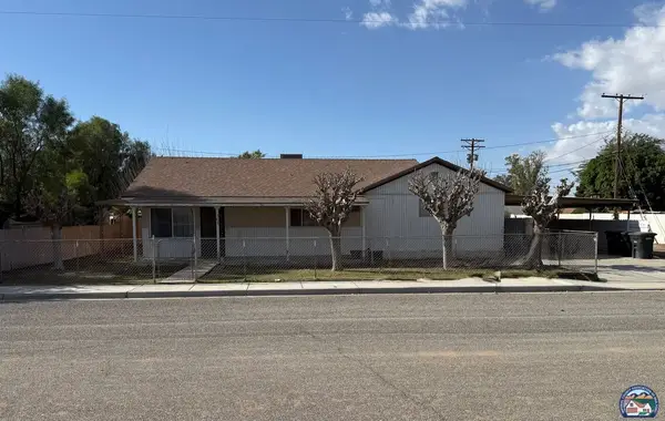 363  S C St, Westmorland, CA 92281