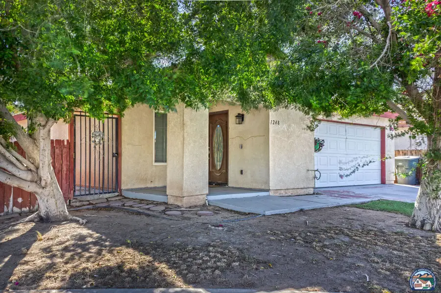 1248   Meadow Dr, Calexico, CA 92231 - Image #2