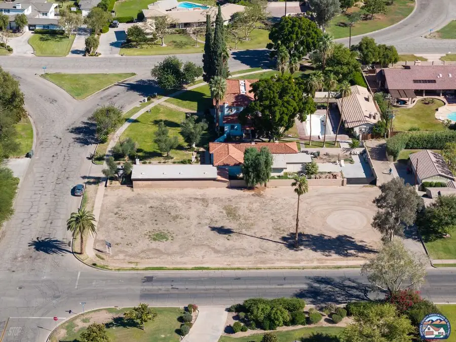 180  S Rio Vista Ave, Brawley, CA 92227 - Image #2