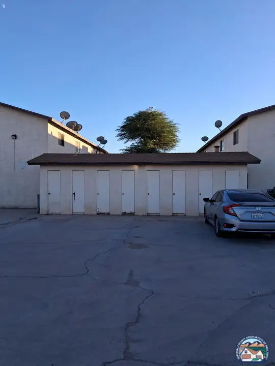 146 W Alamo St, Calipatria, CA 92233 - Image #2