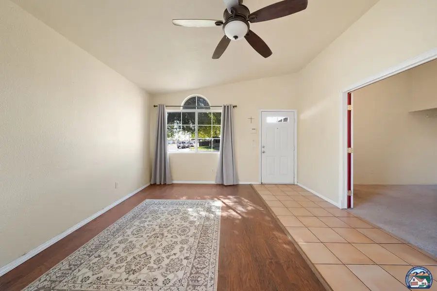 653 Baywood St, Imperial, CA 92251 - Image #2