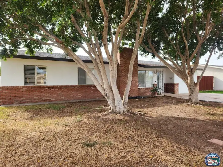 1581   Pepper Dr, El Centro, CA 92243 - Image #2