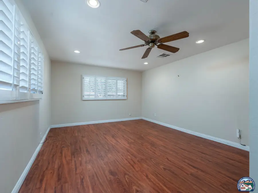 372  W D St, Brawley, CA 92227 - Image #3