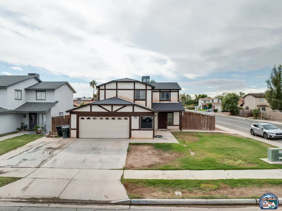 2491 W Elm Ave, El Centro, CA 92243 - Image #1