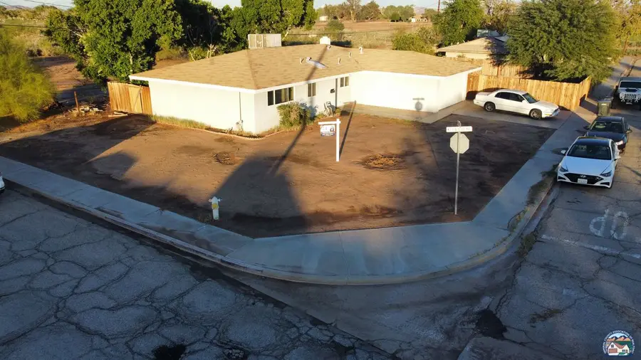 491 W Montezuma St, Blythe, CA 92225 - #2