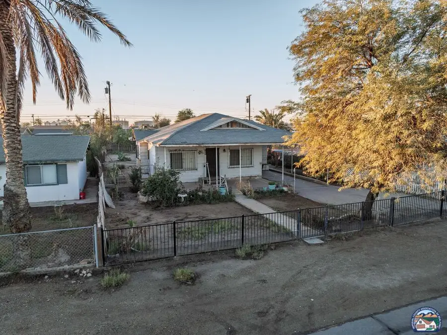159 E Bonita St, Calipatria, CA 92233 - Image #2