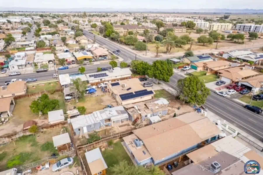 613 S Eastern Ave, Brawley, CA 92227 - Image #2