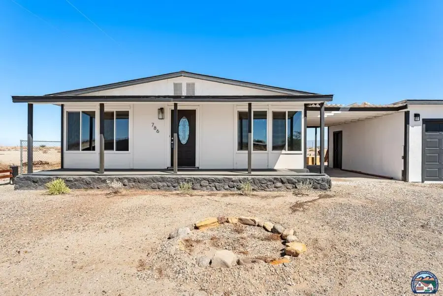 786   Molokai Ave, Salton City, CA 92274 - #2