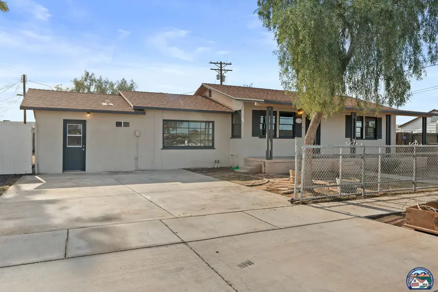 108 W 13th St, Imperial, CA 92251 - Image #2